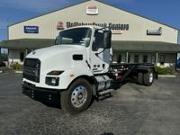2026 Mack MD742