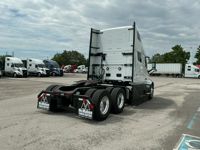 2026 Volvo VNL64T860