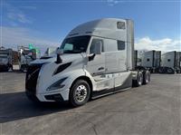 2025 Volvo VNL64T860