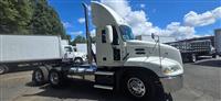 2017 Mack CXU613 M744/M745