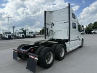 2023 Volvo VNL64T860