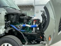 2025 Volvo VNL64T860