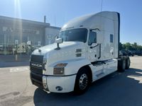 2023 Mack AN64T M742