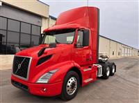 2020 Volvo VNR64T300
