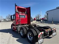 2020 Volvo VNR64T300