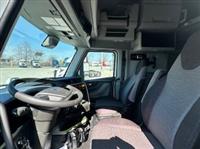 2026 Volvo VNL64T860