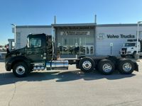 2026 Volvo VNL84T300