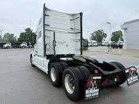 2024 Volvo VNL64T760