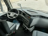 2026 Volvo VNL64T860