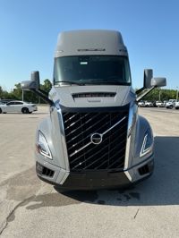 2026 Volvo VNL64T860