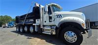 2020 Mack GR64F M359