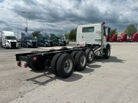 2026 Volvo VHD84B300