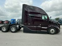 2025 Volvo VNL64T860