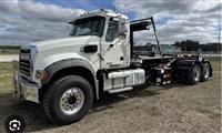 2025 Mack GR64F M359