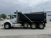 2025 Kenworth T880