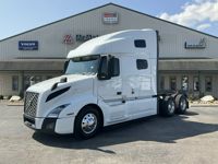 2023 Volvo VNL64T760