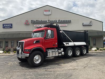 2024 Volvo VHD84F300