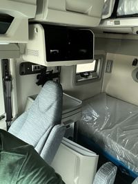 2026 Volvo VNL64T860