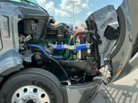 2025 Volvo VNL64T860