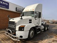 2020 Mack AN64T M742