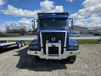 2027 Volvo VHD84B300