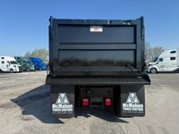 2022 Mack GR64F M359