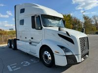 2023 Volvo VNL64T760