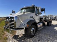 2023 Mack GR64B