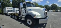 2018 Mack GU813 M755