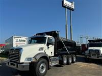 2023 Mack GR64B