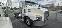 2021 Mack AN64T M742