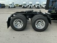 2026 Volvo VNL64T860