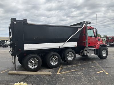 2024 Volvo VHD84F300