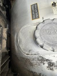 2024 Volvo VNL64T860