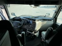 2026 Volvo VNL64T860