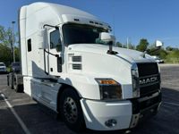 2020 Mack AN64T