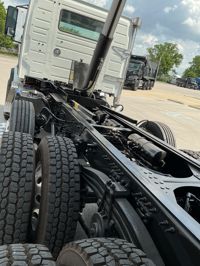 2026 Volvo VHD84B300