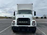 2022 Mack MD642