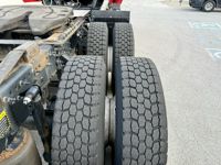 2020 Mack AN64T M742