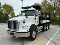 2021 International HX620