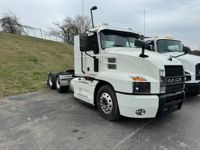 2019 Mack AN62T