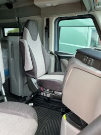 2026 Volvo VNL64T660