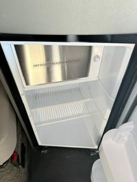 2024 Volvo VNL64T860