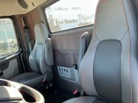 2026 Volvo VNL84T300