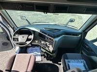 2026 Volvo VNL64T860