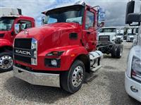 2025 Mack MD642