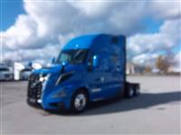 2025 Volvo VNL64T860