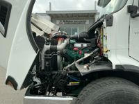 2026 Volvo VHD84B300