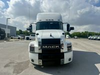 2021 Mack AN64T M742