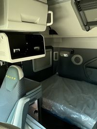2026 Volvo VNL64T860